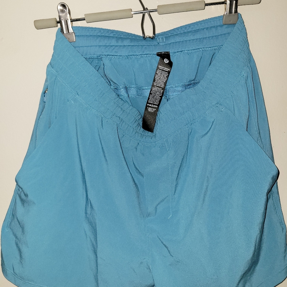 Lululemon shorts medium